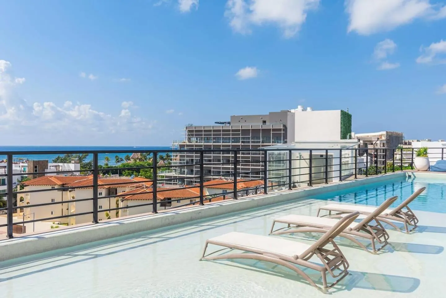 Luxury 1Br 1Ba Ocean View From Balcony And Rooftop Playa del Carmen