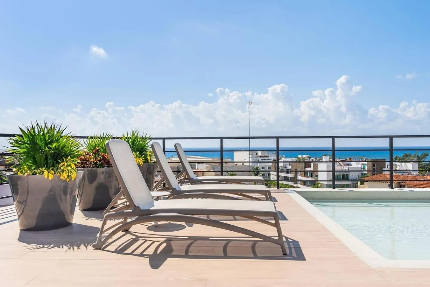 Luxury 1Br 1Ba Ocean View From Balcony And Rooftop Playa del Carmen